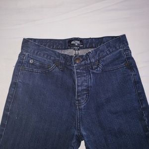 Active Jean's